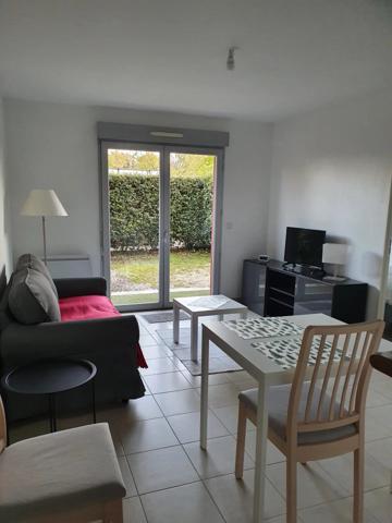 Location                                                      Appartement
                        
                     2 pièces                      36 m2                     à Eysines