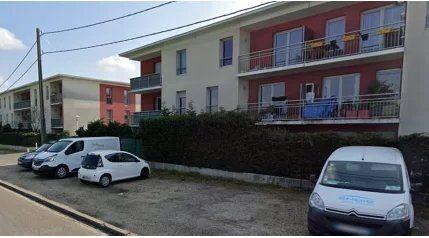 Location                                                      Appartement
                        
                     2 pièces                      36 m2                     à Eysines