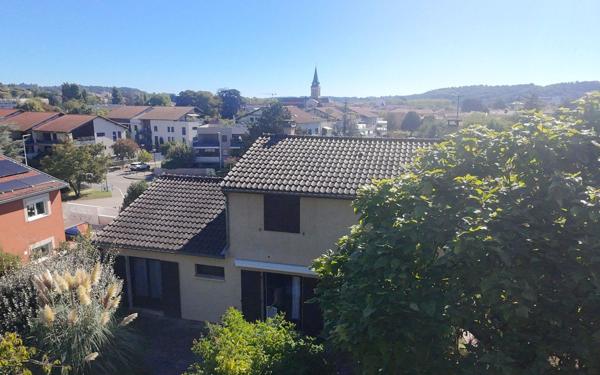 Maison à vendre    8 pièces • 184,57 m2 Brignais