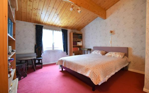 Maison à vendre    8 pièces • 184,57 m2 Brignais