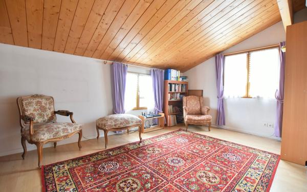 Maison à vendre    8 pièces • 184,57 m2 Brignais