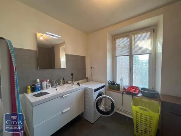 Appartement à louer 3 pièces 70.18m² Dunières (43220)