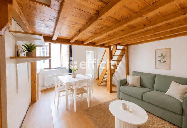 Appartement
         1 pièce
        - 34 m² 180 000 € *