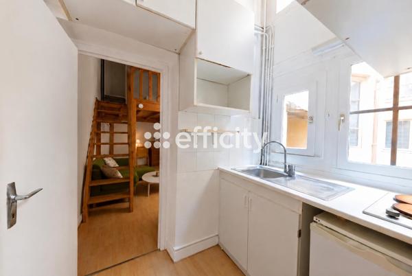 Appartement
         1 pièce
        - 34 m² 180 000 € *