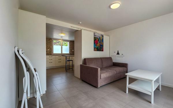 Appartement à louer    1 pièce • 25 m2 Labastidette