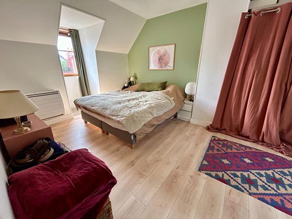 Maison Acheres 6 pièce(s) 129 m2 €449 000 ** - Référence 9130