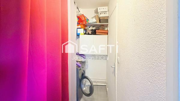 Studio de 22 m² avec terrasse & parking à Toulon