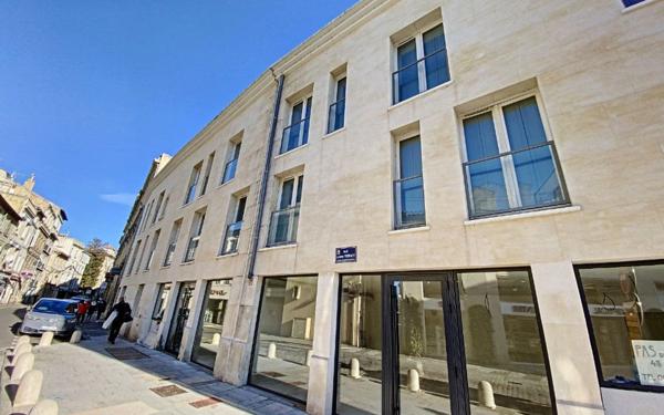 Appartement à vendre    2 pièces • 44 m2 Avignon