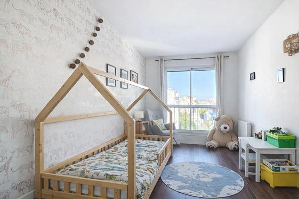 Appartement à vendre 4 pièces ASNIERES SUR SEINE (92)