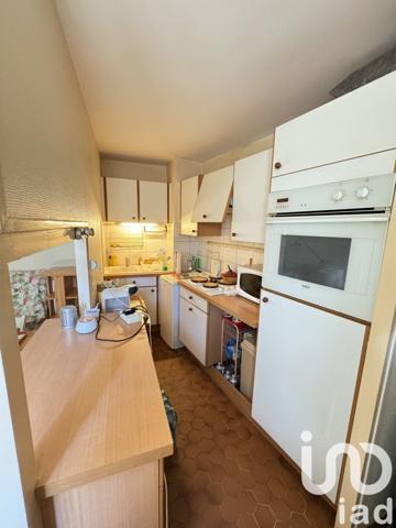 Appartement 2 pièces de 40 m² à Fontainebleau (77300)