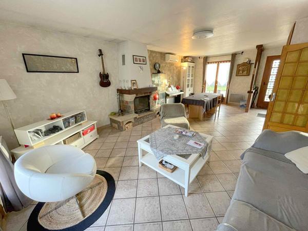 A VENDRE - Chaumont En Vexin - MAISON DE PLAIN PIED - 2123 M² DE TERRAIN
