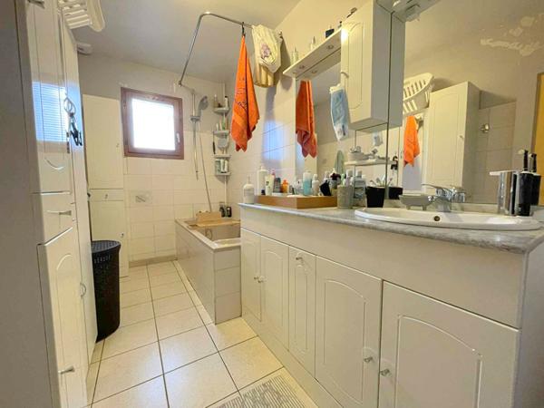 A VENDRE - Chaumont En Vexin - MAISON DE PLAIN PIED - 2123 M² DE TERRAIN