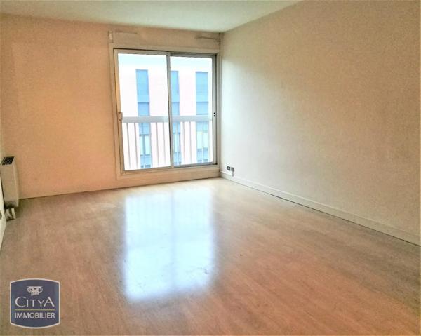 Appartement à louer 1 pièce 31.6m²