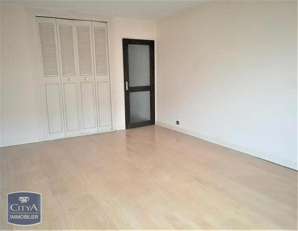 Appartement à louer 1 pièce 31.6m²