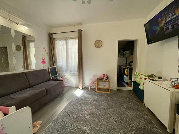 Appartement Villemomble 1 pièce 23 m2