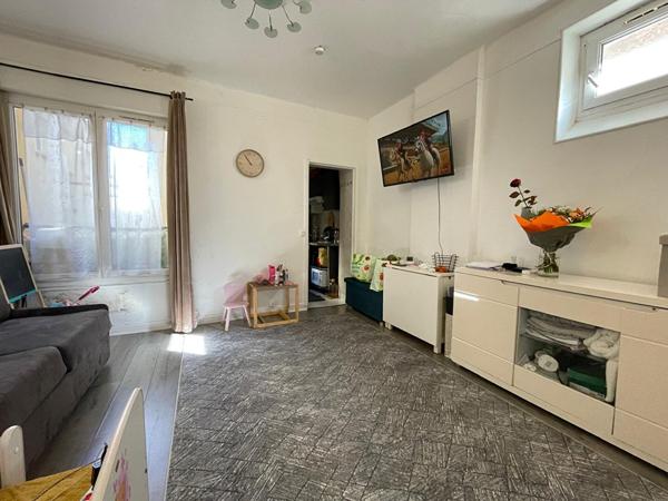Appartement Villemomble 1 pièce 23 m2