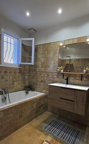 L'Isle-sur-la-Sorgue (84800) Villa 185m²- maison principale et appartement indépendant - Piscine - Terrain 728m²