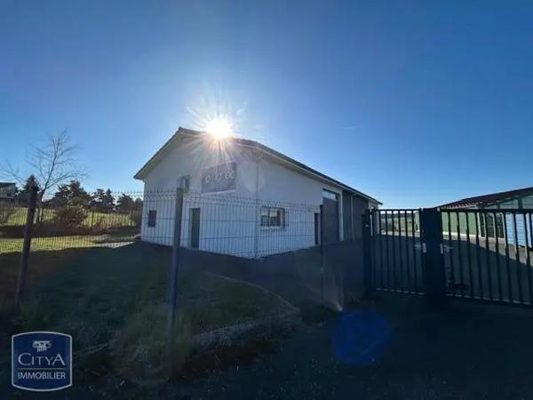 Local commercial à louer 200m²