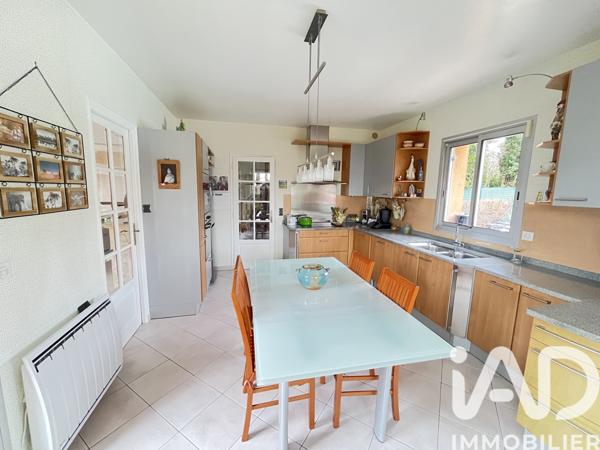 Maison à vendre 8 pièces 196 m² Villemoisson-sur-Orge