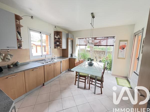 Maison à vendre 8 pièces 196 m² Villemoisson-sur-Orge
