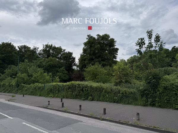 Terrain à bâtir en zone économique avec vue sur l’Oise de 2513 m² à Saint-Leu-d’Esserent