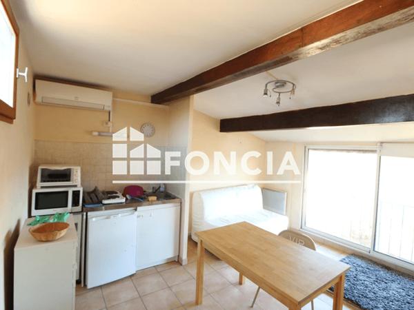 Location Appartement 2 pièces 31.39 m² - 31 RUE FENELON PROLONGEE Nimes 30000