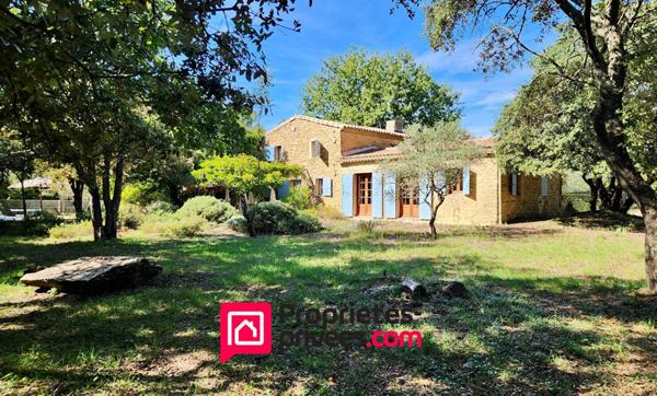 Uzès, proche , petit Mas  sur 5000 m2 de terrain