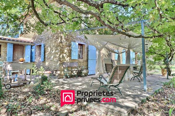 Uzès, proche , petit Mas  sur 5000 m2 de terrain