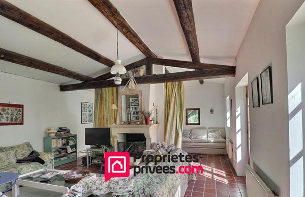 Uzès, proche , petit Mas  sur 5000 m2 de terrain