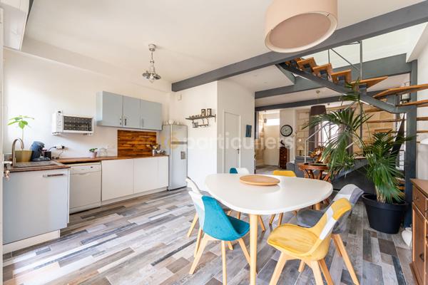 Vente Maison103 m² - 4 Pièces - BÈGLES (33130)