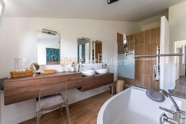 Vente Maison103 m² - 4 Pièces - BÈGLES (33130)