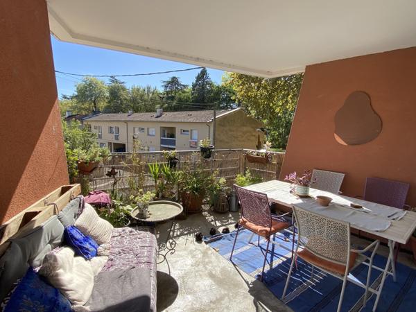 Appartement à CASTELGINEST - Castelginest (31780)