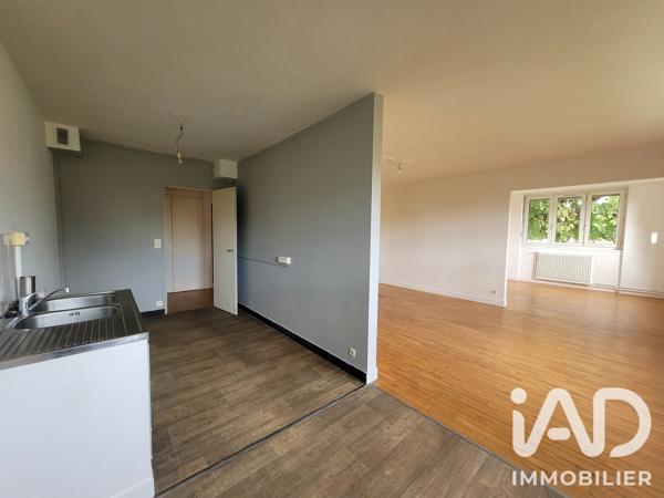 Appartement à vendre 4 pièces 80,66 m² Monts
