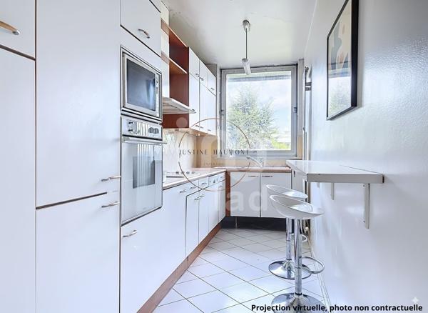 Boulogne-Billancourt (92100) BOULOGNE - Quartier Parchamp - Albert Kahn - GRAND STUDIO EN DERNIER ETAGE EN BON ETAT - RESIDENCE DE STANDING