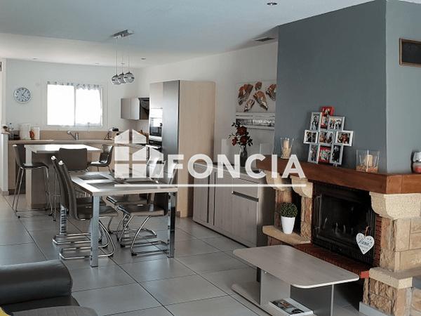 Location Maison 4 pièces 87.5 m² - 52 AVENUE RENE FRANCOIS DE CHATEAUBRIAND Saint Laurent De La Salanque 66250