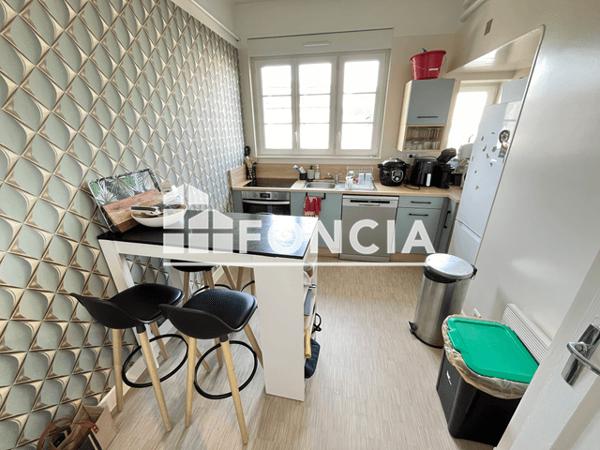Location Appartement 3 pièces 63.76 m² - 14 PLACE CHARLES DE GAULLE Flers 61100