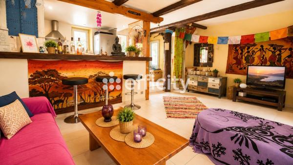 Maison
         4 pièces
        - 65 m² Exclusivité 363 000 € *