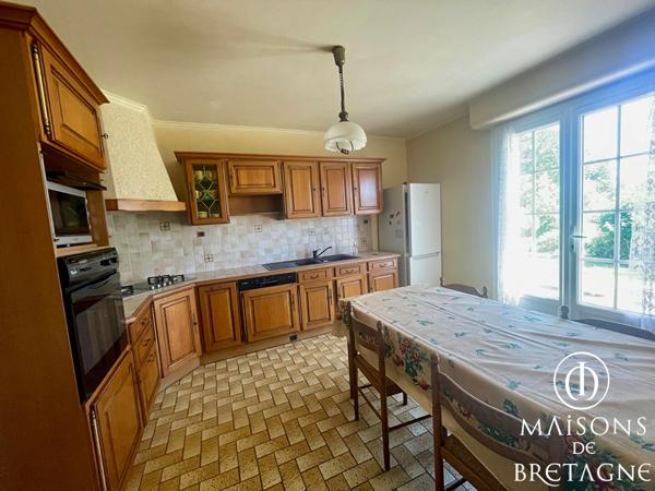 29380 LE TREVOUX Maison et dépendance LE TREVOUX