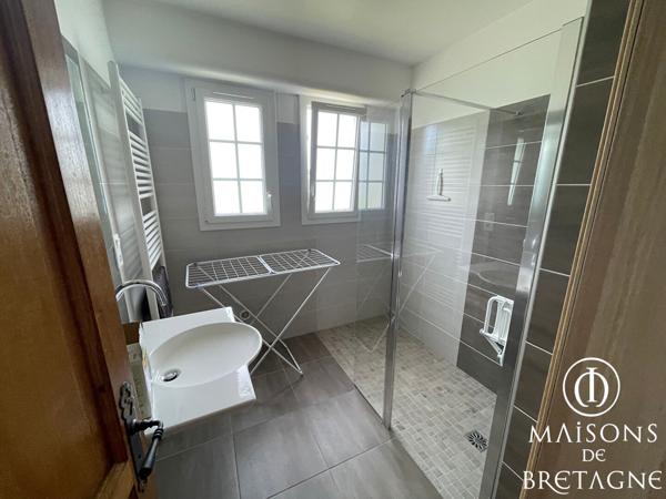29380 LE TREVOUX Maison et dépendance LE TREVOUX
