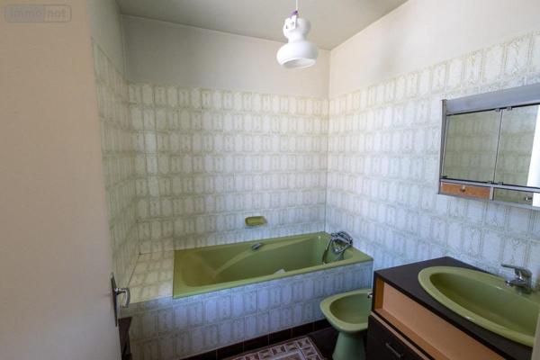 Maison à vendre à Connerré dans la Sarthe (72160), ref : 72033-259