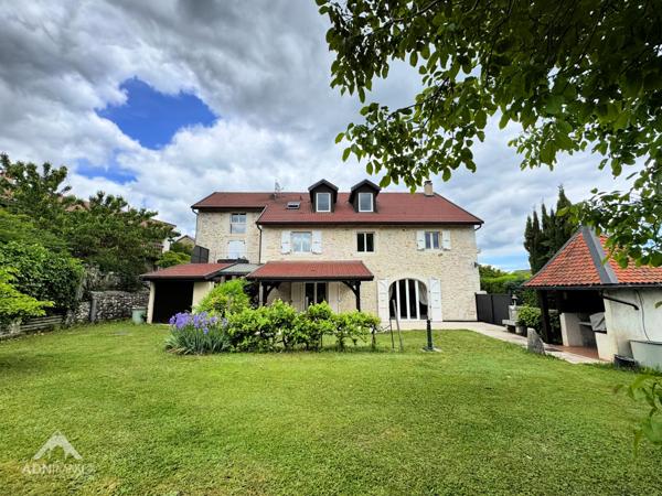 Saint-Jean-de-Gonville (01630) Maison 12 Pièces 392 m2