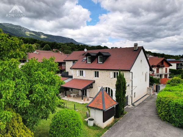 Saint-Jean-de-Gonville (01630) Maison 12 Pièces 392 m2