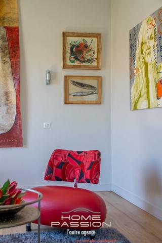 Maison
                                                                                                                                                                                                                                                                                                                        5 pièce(s)                                                                                                                                                                                                          4 chambre(s)                                                                                                                                                                                                          175  m²