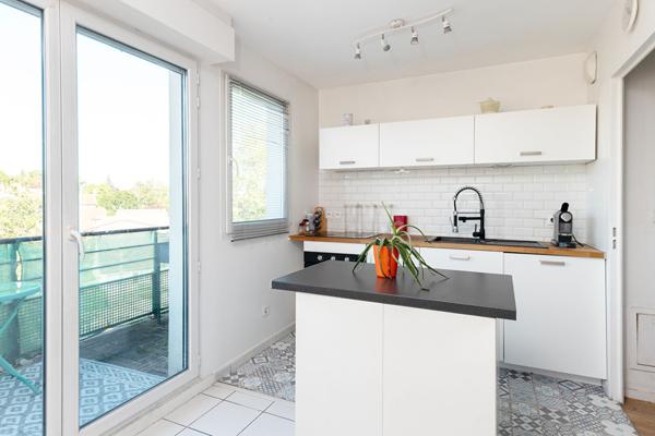 Chelles Aulnoy F2 de 48m² en dernier étage