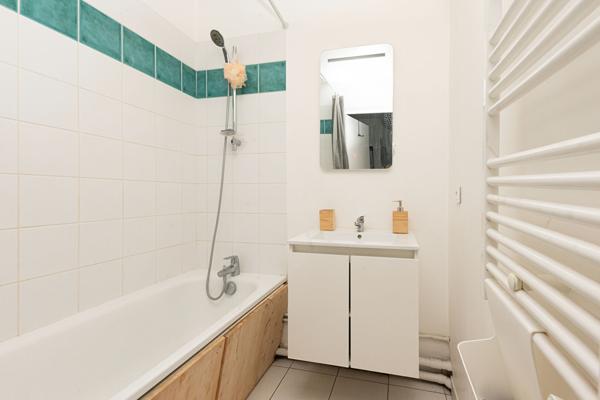 Chelles Aulnoy F2 de 48m² en dernier étage