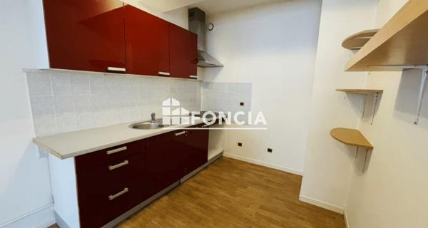 Location Appartement 4 pièces 68.16 m² - Trévoux 01600