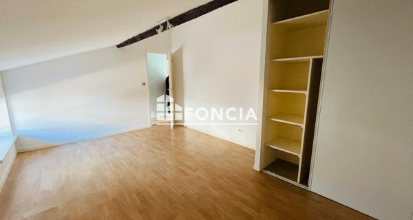 Location Appartement 4 pièces 68.16 m² - Trévoux 01600