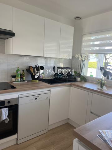 Maison 4 pièce(s) 3 chambre(s) 107.6 m²