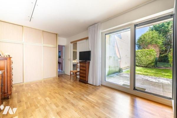 EXCLUSIVITE - VERSAILLES - 3 CHAMBRES - JARDIN - PARKINGS - CALME