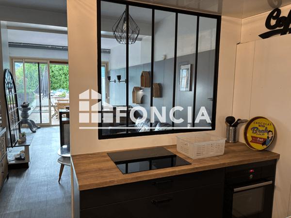 Location Studio meublé 37.9 m² - BATIMENT D Aix Les Bains 73100